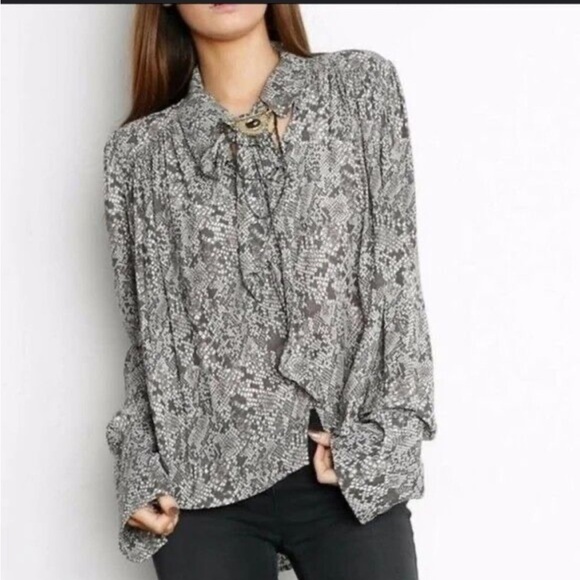 Free People Tops - Free People Muse Snakeskin Python Button Front Long Sleeve Top Peasant Small